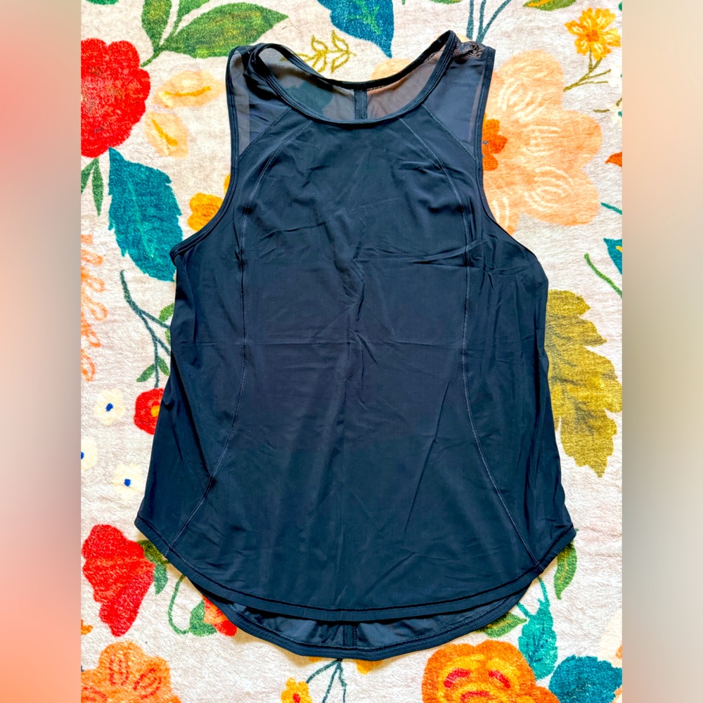 Lululemon Sculpt Tank Top // EUC // Logo // Black